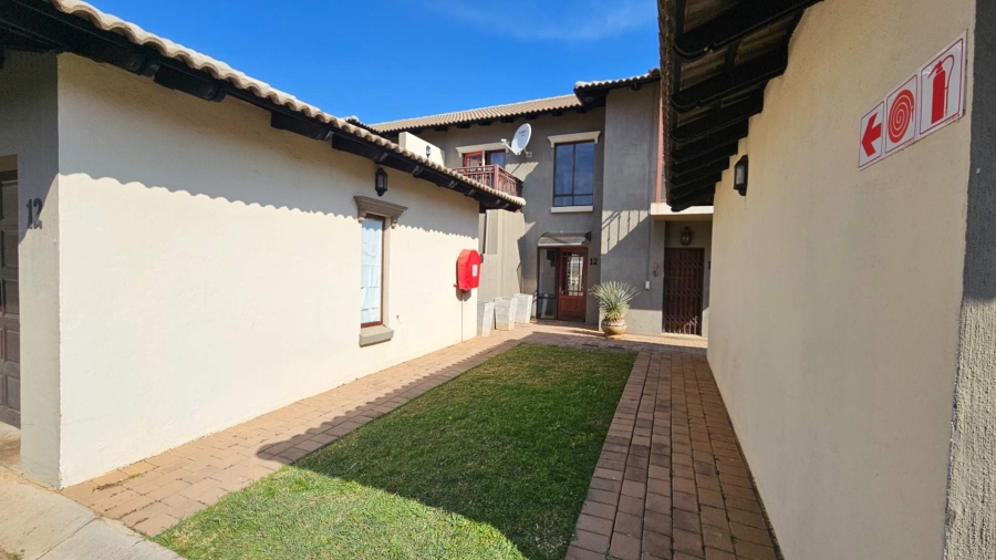 2 Bedroom Property for Sale in Melodie North West
